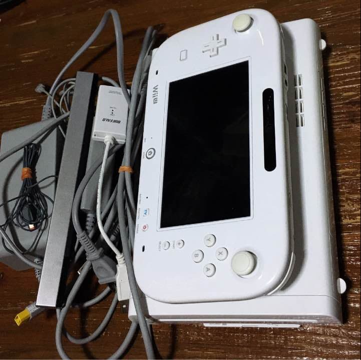 中古 wii U 本体 32G ソフト19本付き バラ売り不可