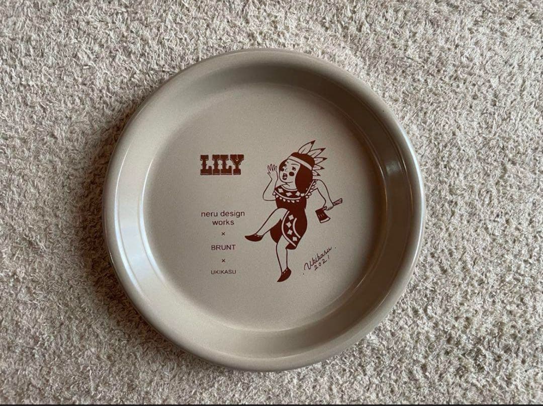 BRUNT × neru design works kozara LILYタン
