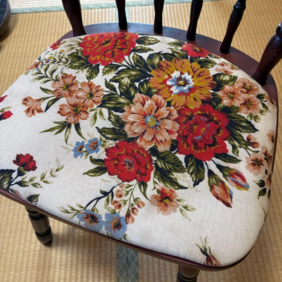 【ちひろ】① MIKIMOKU 2脚　椅子　花柄　ヴィンテージ　チェア