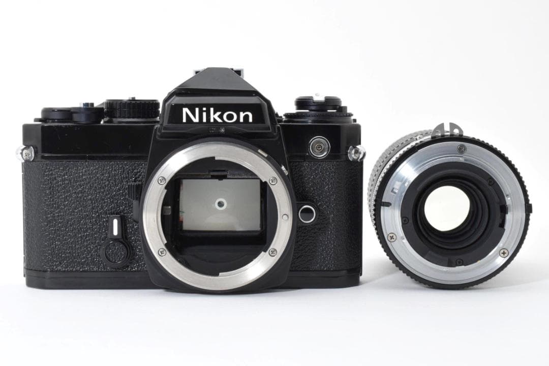 【完動良品】Nikon FE Black + 35-105mm 元箱付 1125