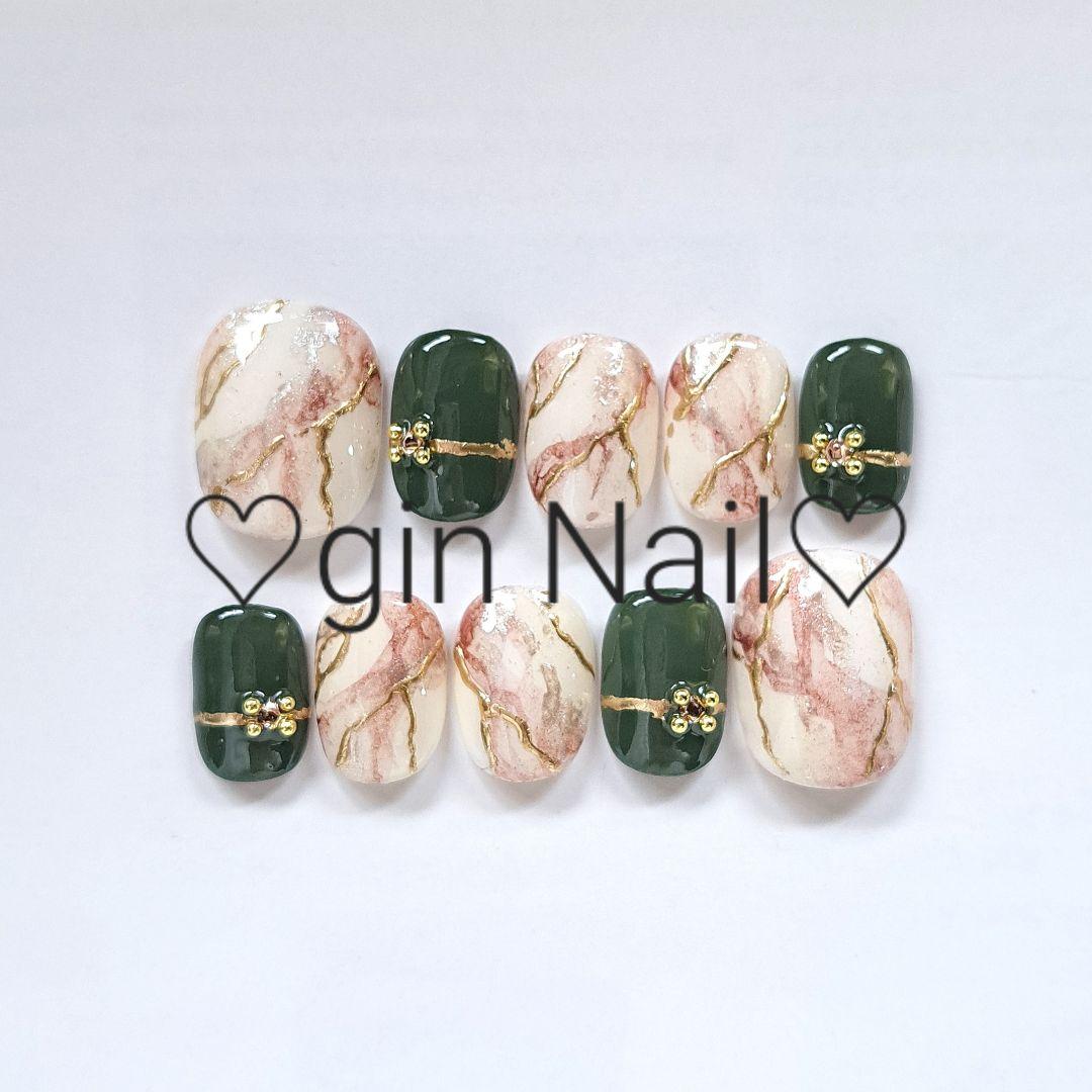 新作入荷中❤️プロフ必読❤️　ネイルチップ　オーダー