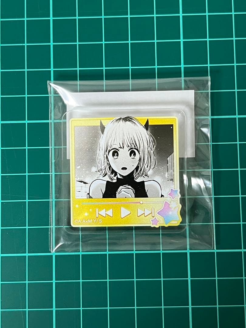 【未開封】MEMちょ 名場面ゴールドアクリルバッジ 苺プロ広報部