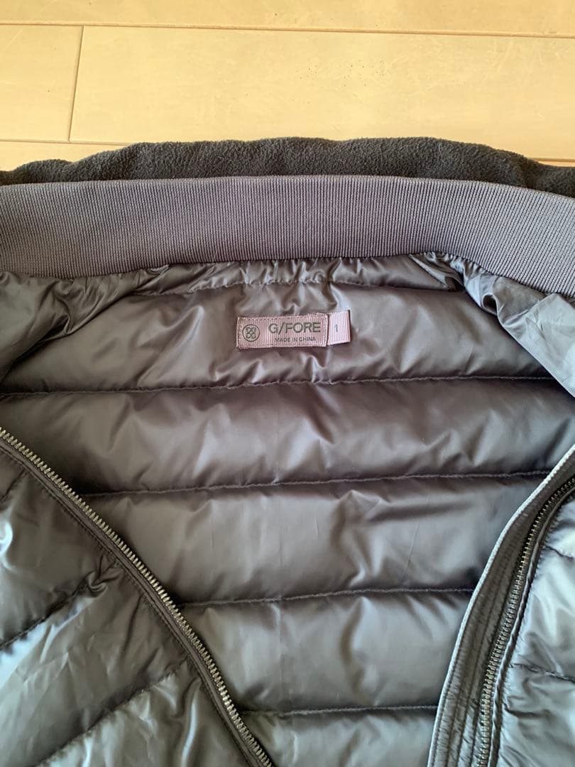 G/FORE ジーフォア　ダウンジャケット 黒　グレー