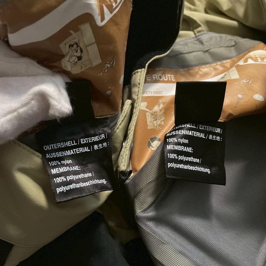 【新品タグ付き】バートン アナログ エントラント Dermizax ボードウェア