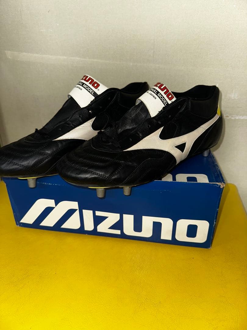 ミズノ特注スパイク 31cm G幅 未使用 日本製 コレクション向け