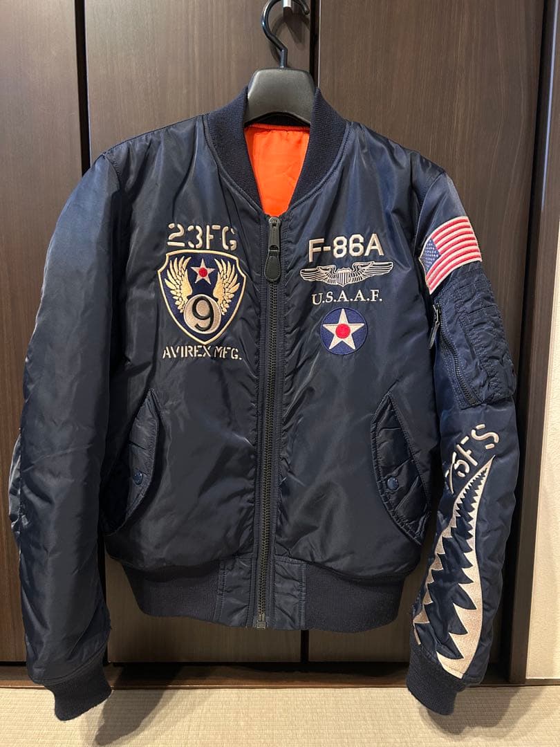 AVIREX/ アヴィレックス　MA-1 フライングシャーク　ロイヤル　Mサイズ