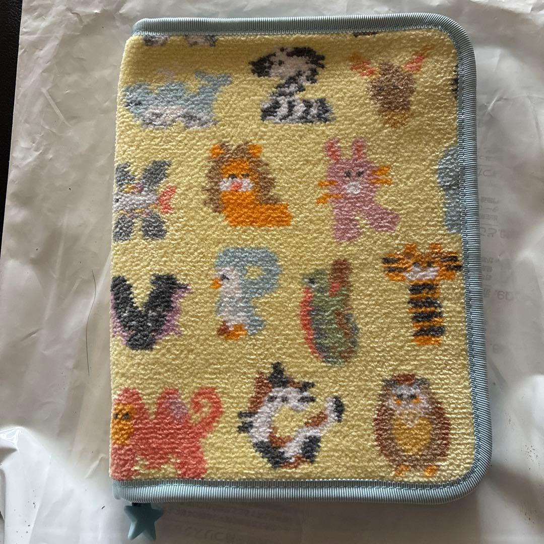 n*u様 フェイラー新作　エービーシーズ　マルチケース