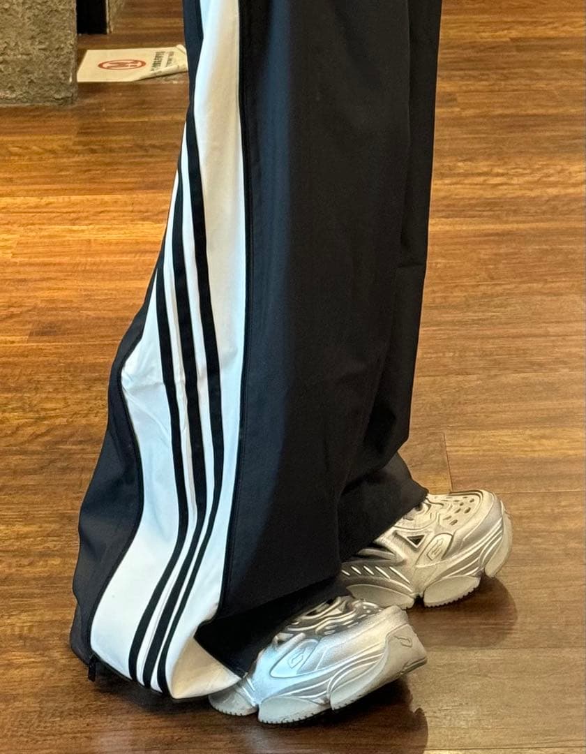 ADILENIUM アディレニウム ジップ トラックパンツ