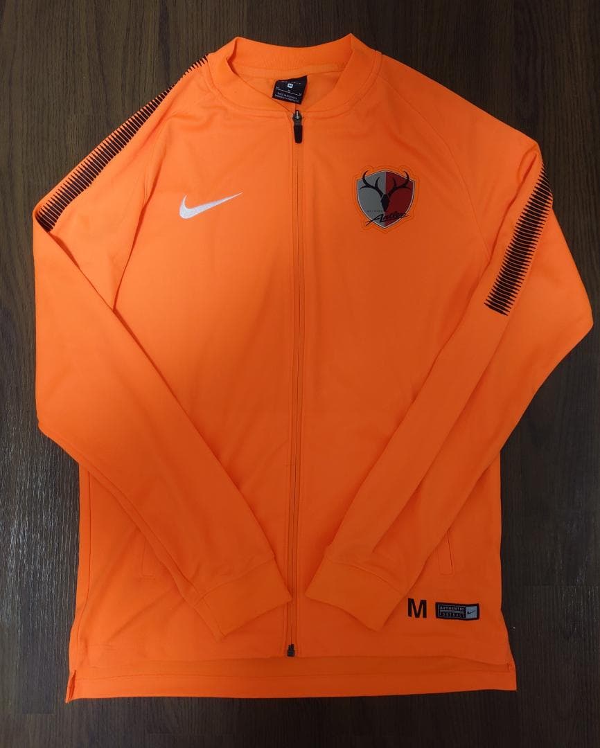 2018年 鹿島アントラーズ トレーニングウェア Mサイズ 支給