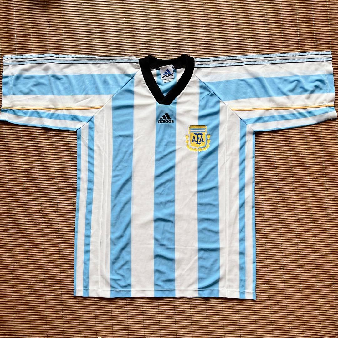 アディダス サッカー アルゼンチン代表 ユニフォーム Lサイズ　現地購入