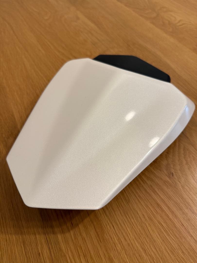 シングルシートカウル　ヨーロッパヤマハ純正アクセサリー　YZF-R1