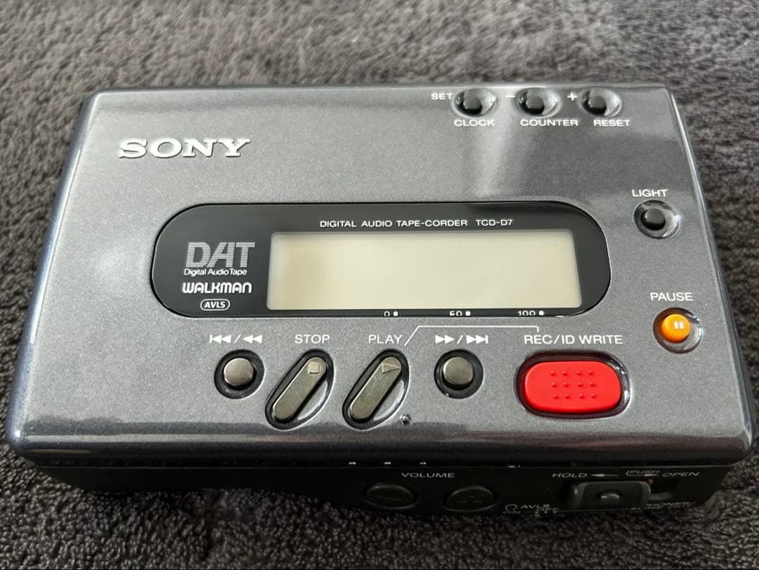 SONY DATウォークマン TCD-D7 【ジャンク品】