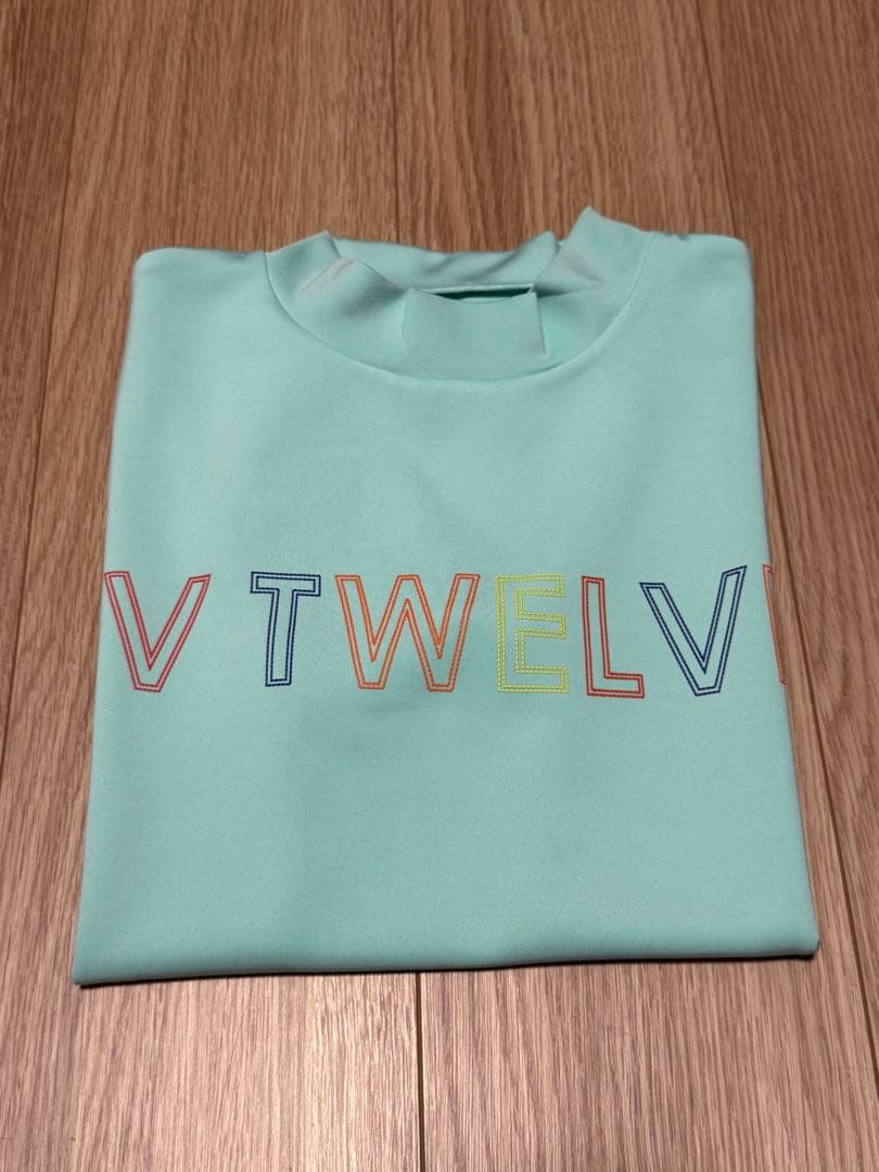 1回着用のみ美品✨V12 ゴルフウェア ティファニーブルー