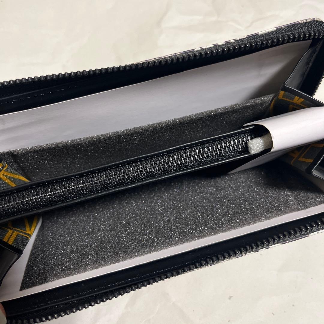 Vivienne Westwood ANGLOMANIA 長財布