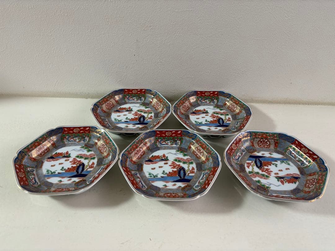 最終値下げ　有田焼　幸楽窯　色絵金彩六角皿　吉祥文様　5枚セット