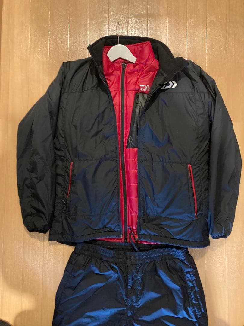 ダイワ ウォームアップスーツ　XL