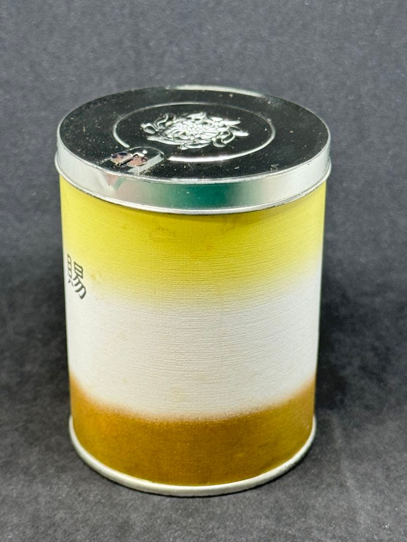 【希少・未開封】恩賜缶 菊紋入り 皇室ゆかりの品 記念　非売品