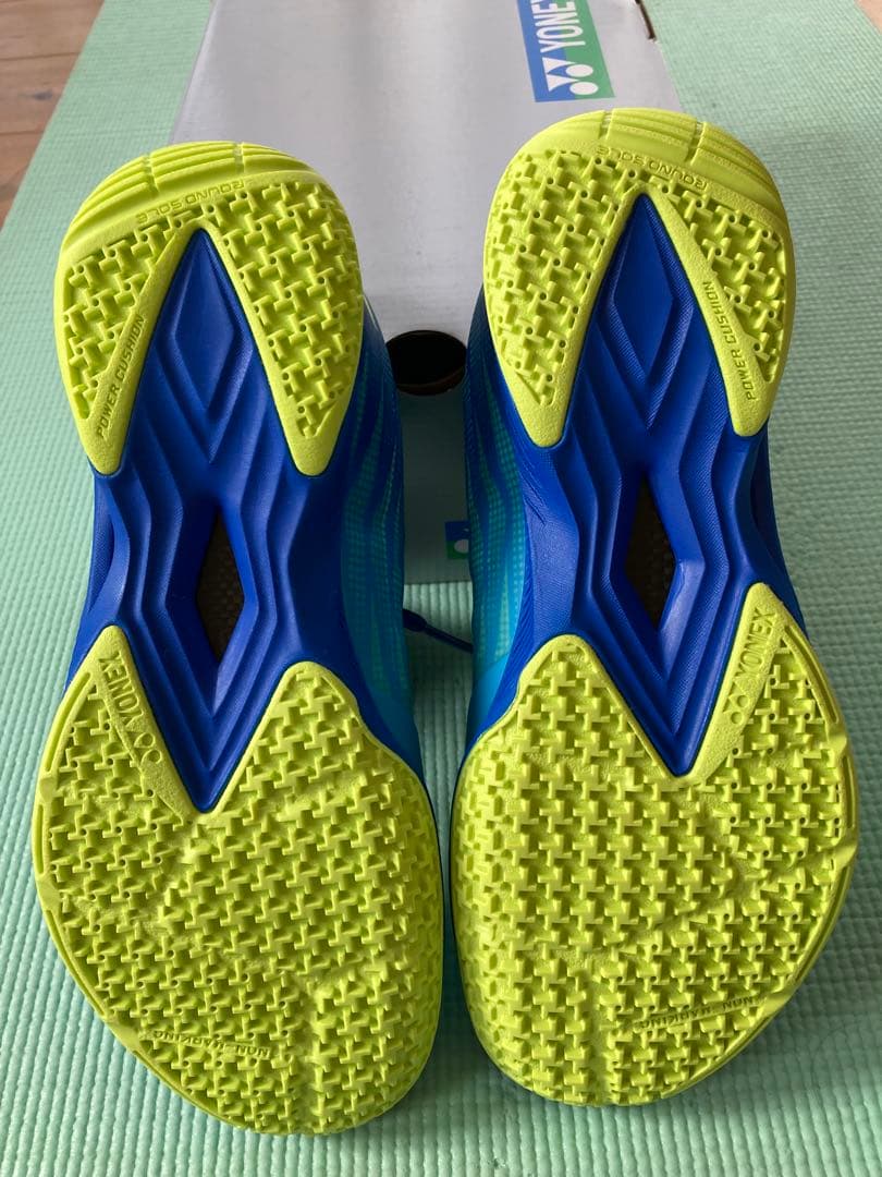 ヨネックス バドミントンシューズ エアラス25.5cm