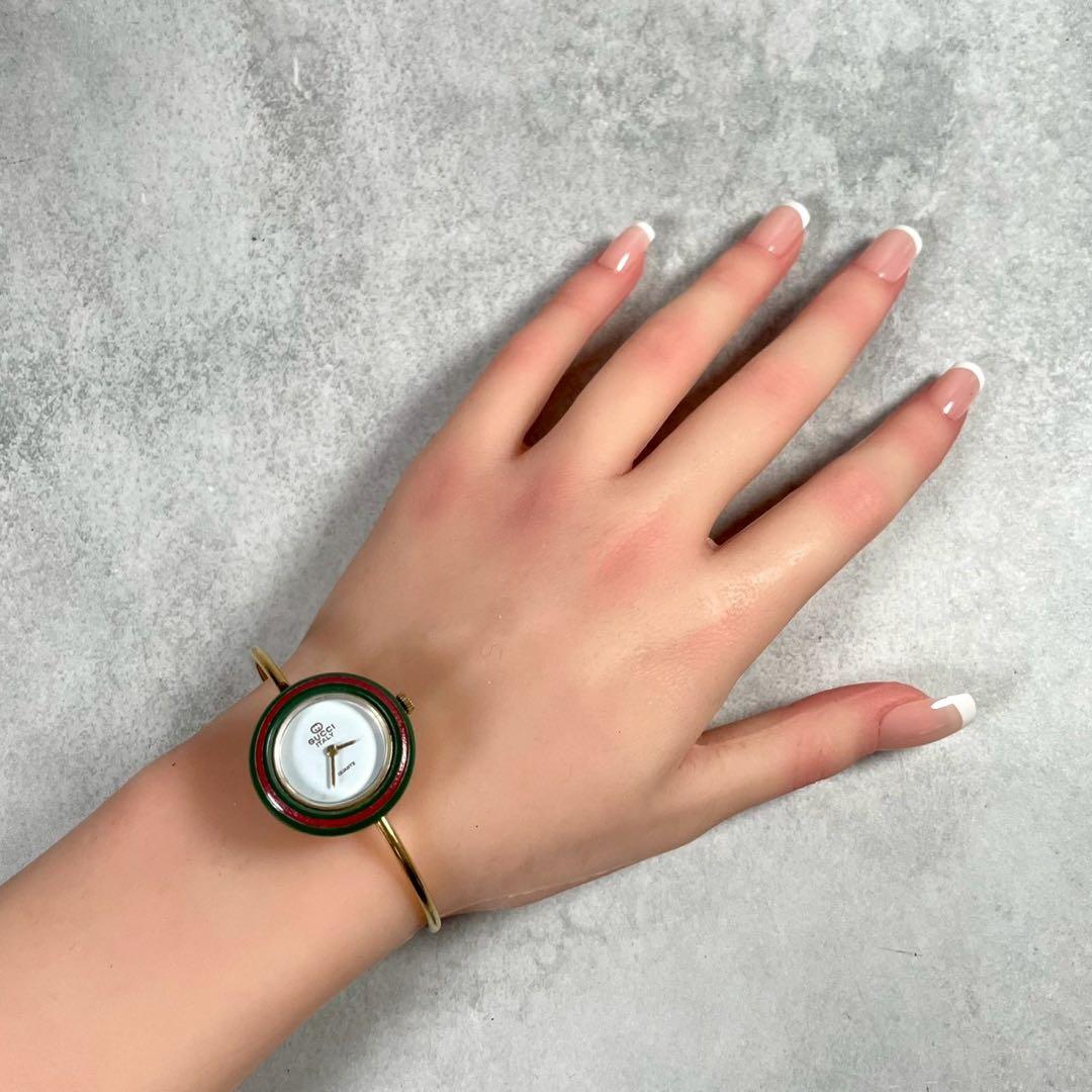 新品電池 グッチ チェンジベゼル 金メタルブレスレット クォーツ腕時計 稼働