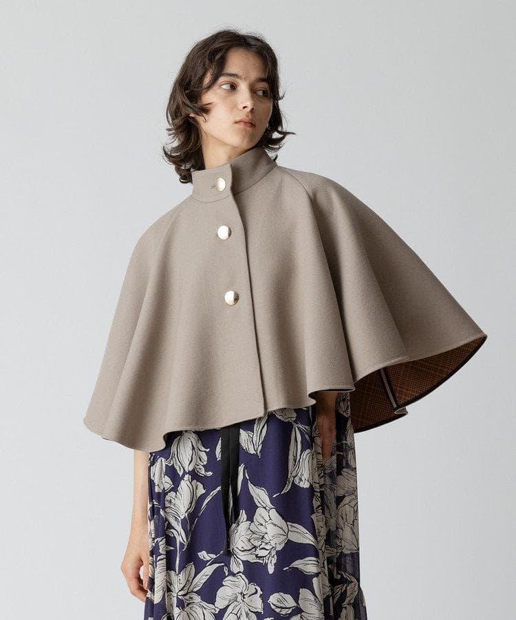 お値下げallureville ケープ コート 【49500円】