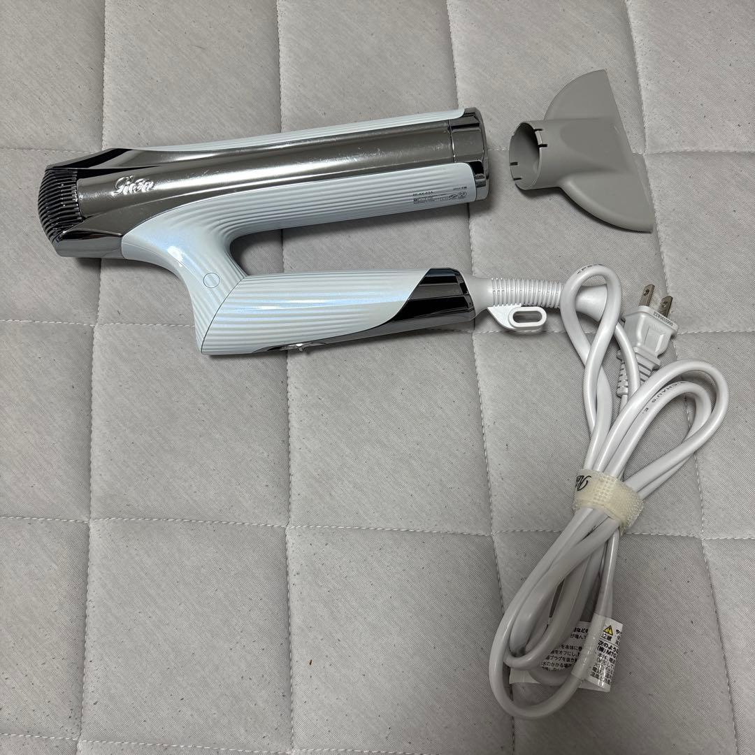 RE-AI-02A ヘアドライヤー ホワイト　保証書付き
