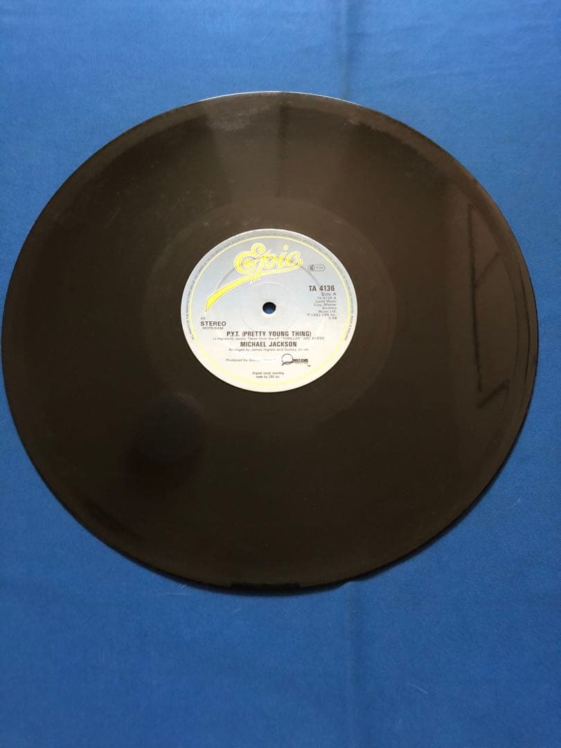 LPレコード♢マイケル・ジャクソン♢TA4136♢うg4939w43