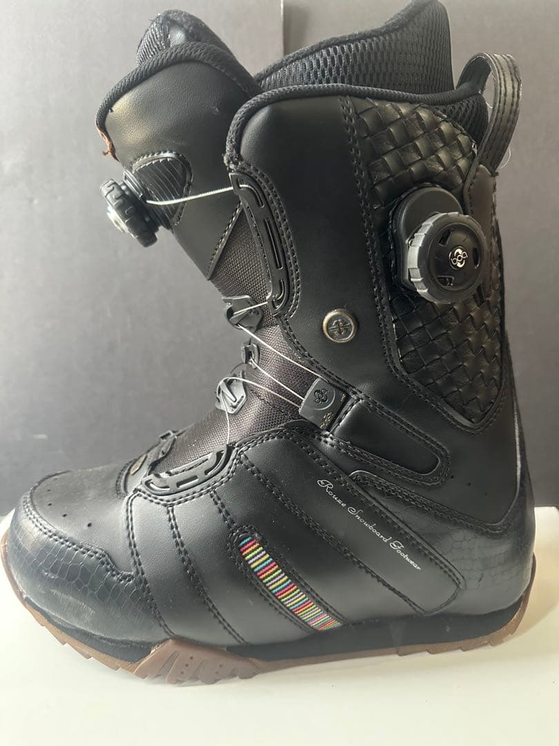 美品スノーボードブーツ ブラック w BOAシステム