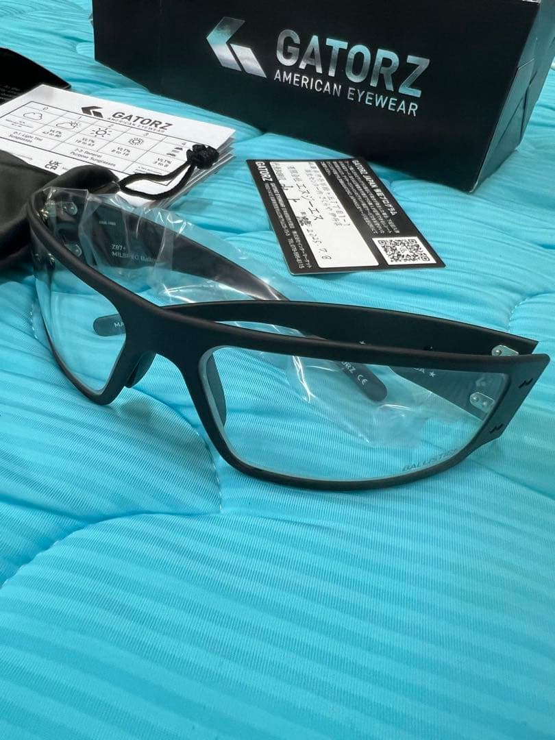 GATORZ マグナム　調光レンズ　収納ケース付き