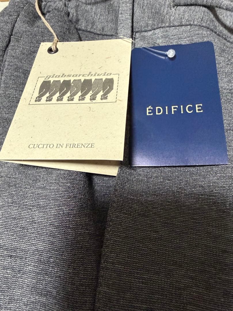 ジャブスアルキビオ　マサッチョ　44 グレー