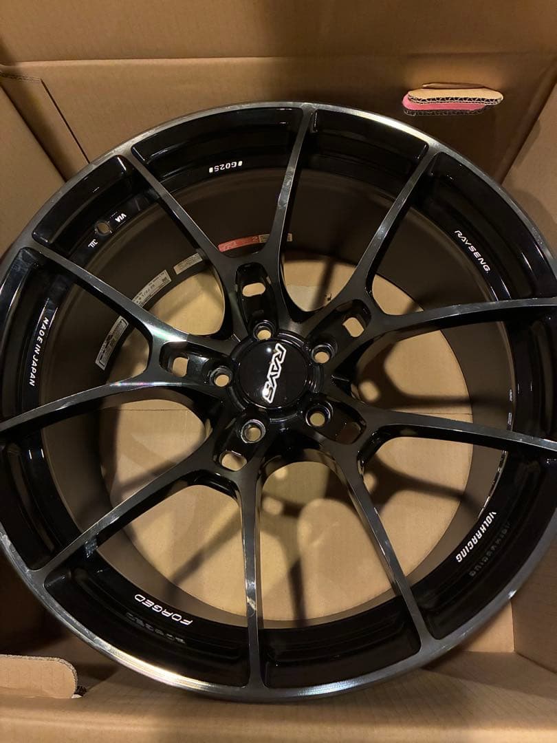 GRスープラ用ホイール4本 レイズG025