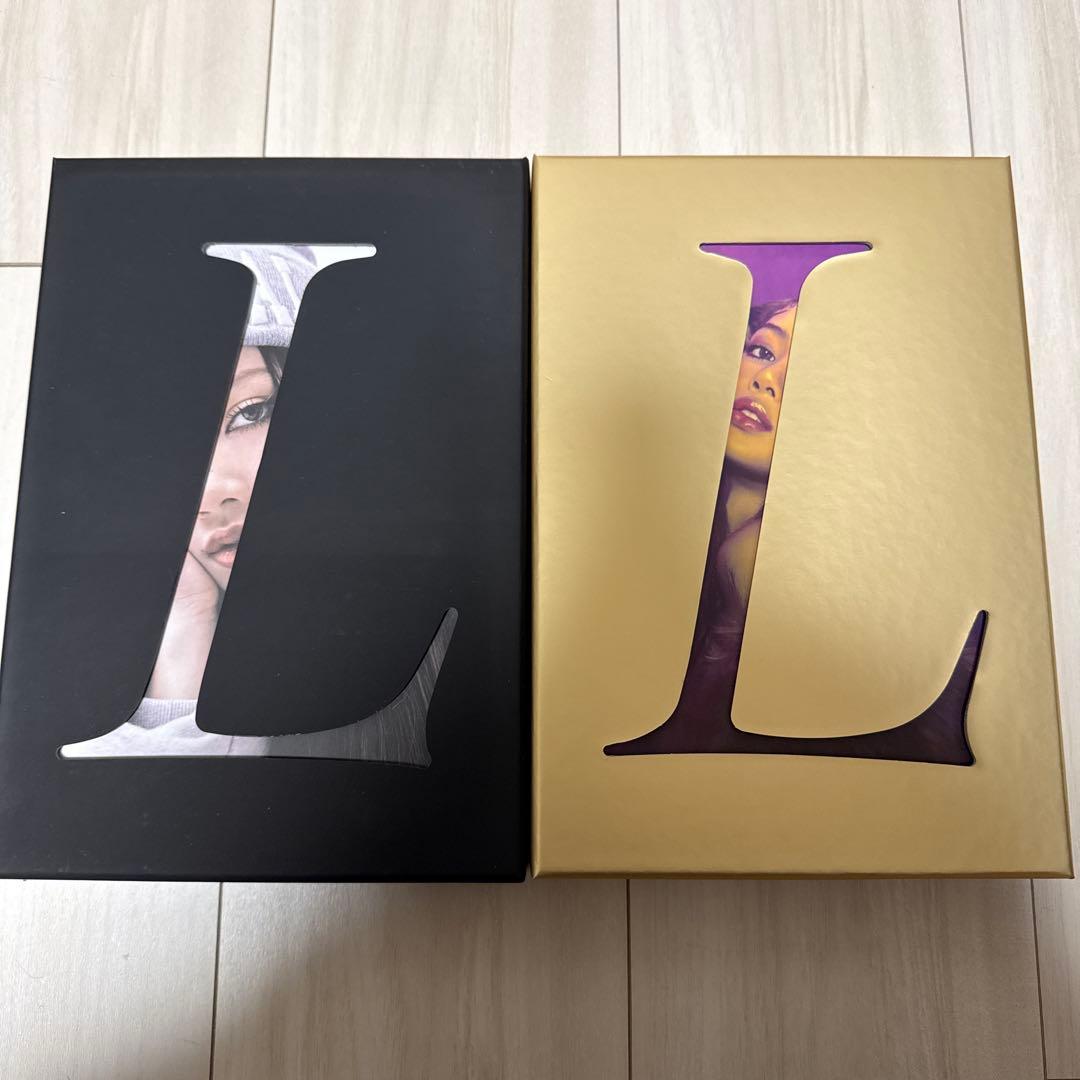 K-POP・アジア BLACKPIN LISA BLACK Ver. & GOLD Ver.