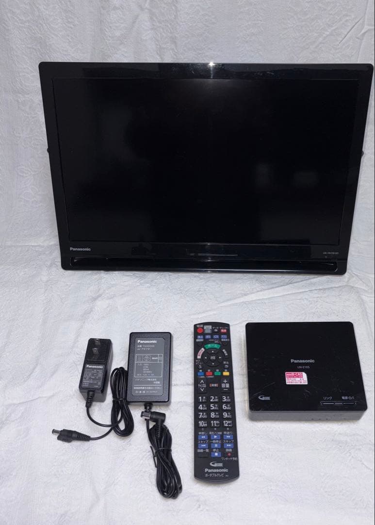 ​【美品】Panasonic プライベート・ビエラ UN-19CFB10D