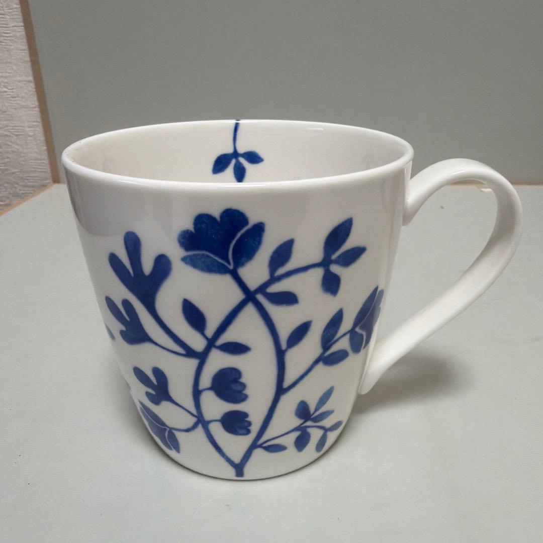 廃盤　ロールストランド　 ペルゴラマグカップ