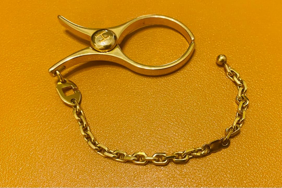 エルメス　グローブホルダー　ゴールド