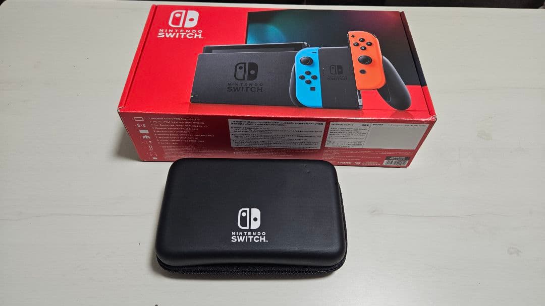 L*n様 Nintendo Switch ネオンブルー・オレンジ 本体