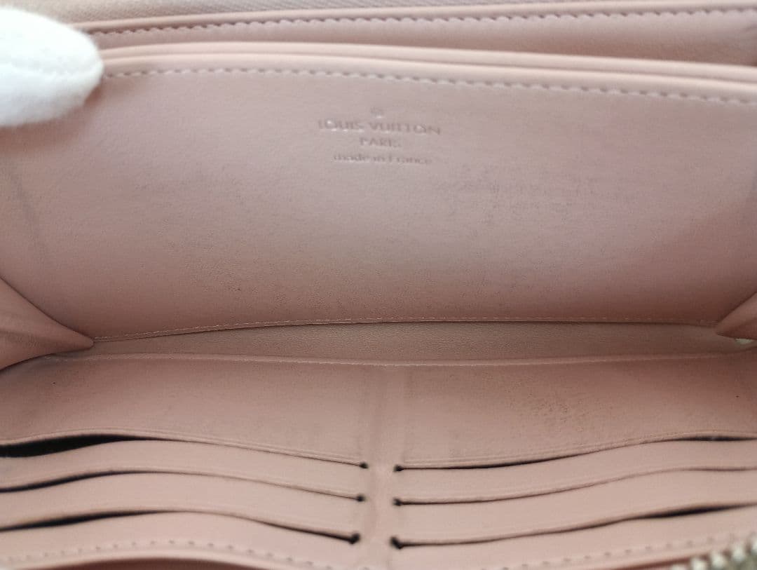 LOUIS VUITTON ルイヴィトン マヒナ ジッピー ガレ