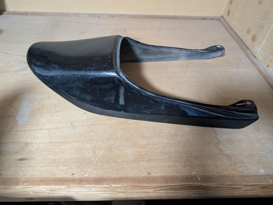 ゼファー400 テールカウルセット