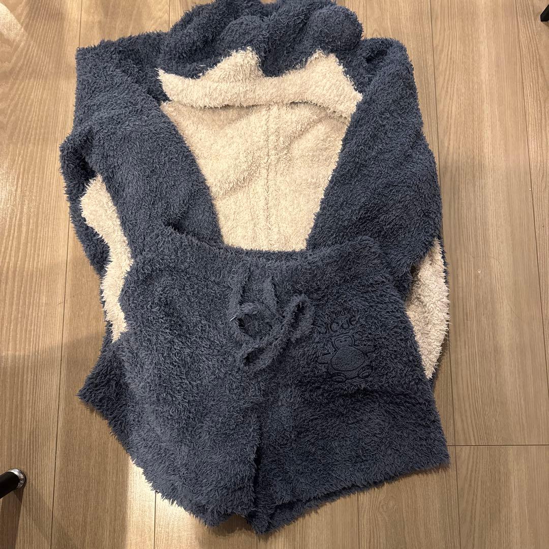 ジェラートピケ　カビゴン　パーカー　ショートパンツ