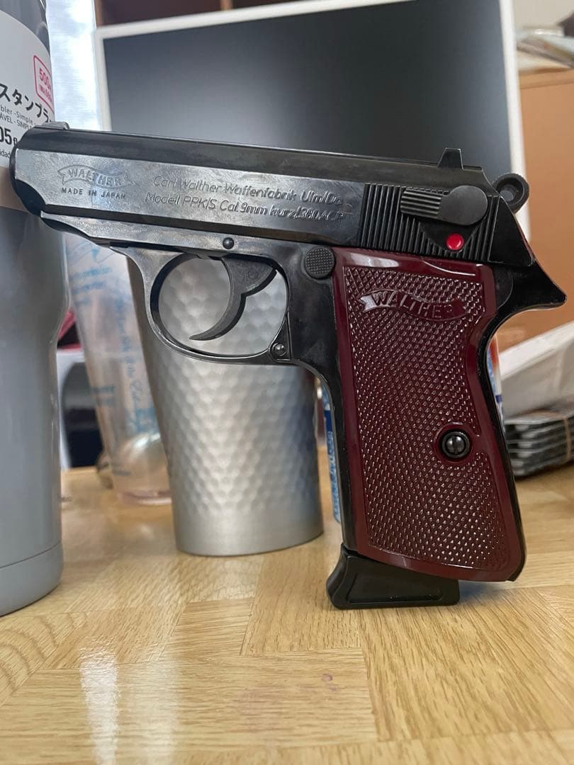 マルゼン ワルサーppk/s ブラックメタル仕上げ プラスティック製ガスガン