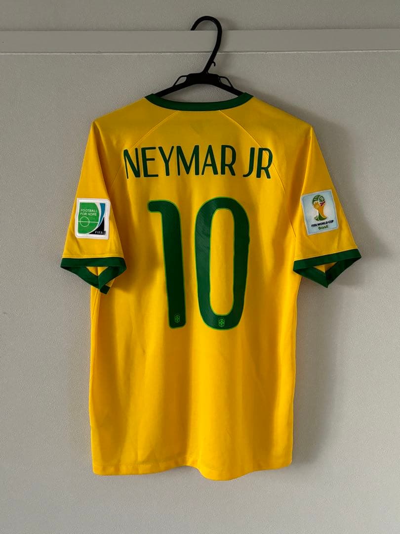 ネイマールユニフォーム