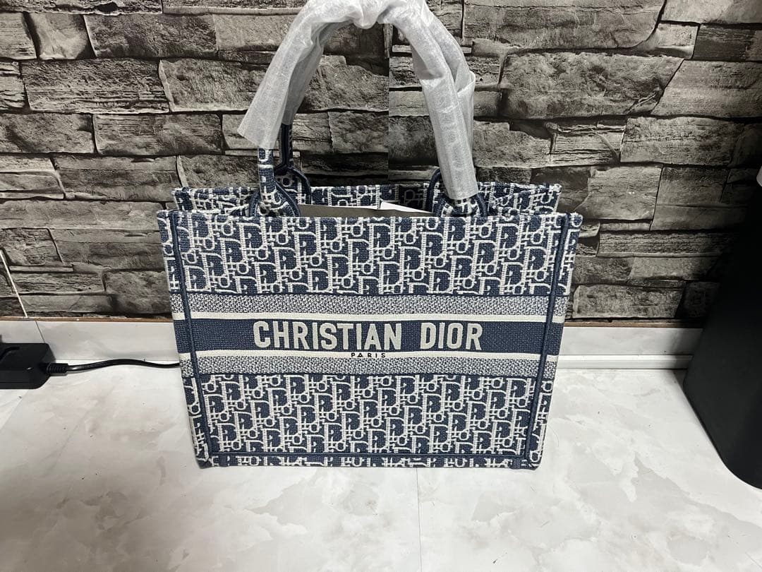 み*可様 ディオール　ブックトート　ミディアム