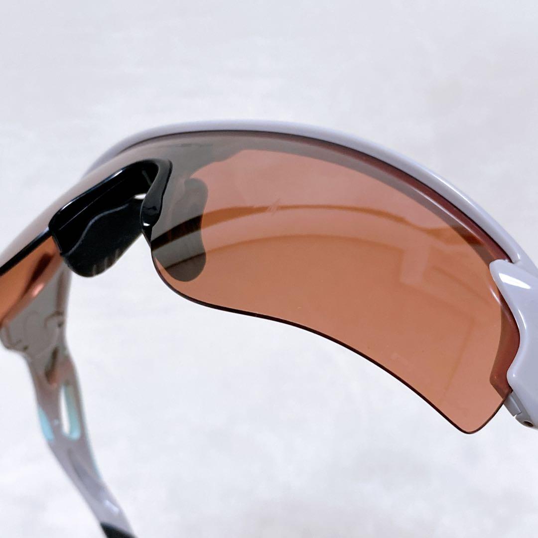 オークリー　レーダーロックパス　アジアフィット　プリズムレンズ　グレー　ケース付