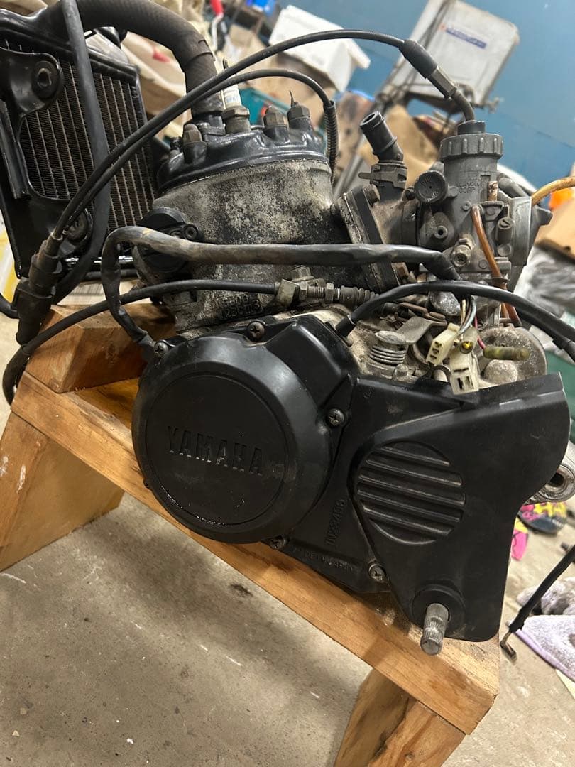 ヤマハ rz125 YPVS 2ストロークエンジン