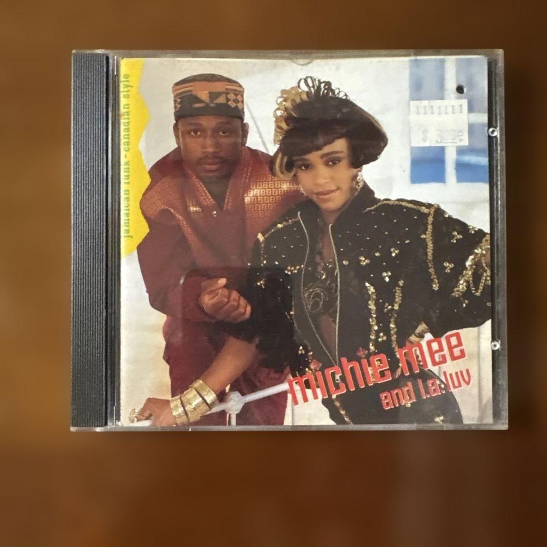 邦楽 Michie Mee and La Luv