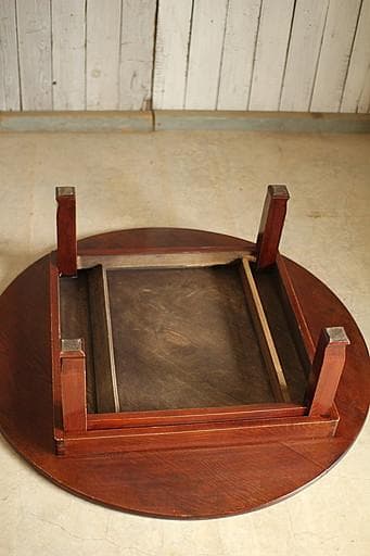 古い木製折り畳み丸テーブル　ちゃぶ台　天然木　古家具　古民家　古道具