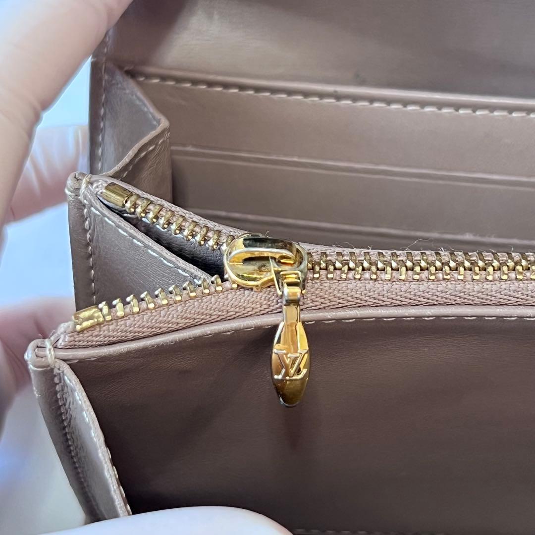 ルイヴィトン LOUISVUITTON 長財布 ポルトフォイユサラ ゴールド