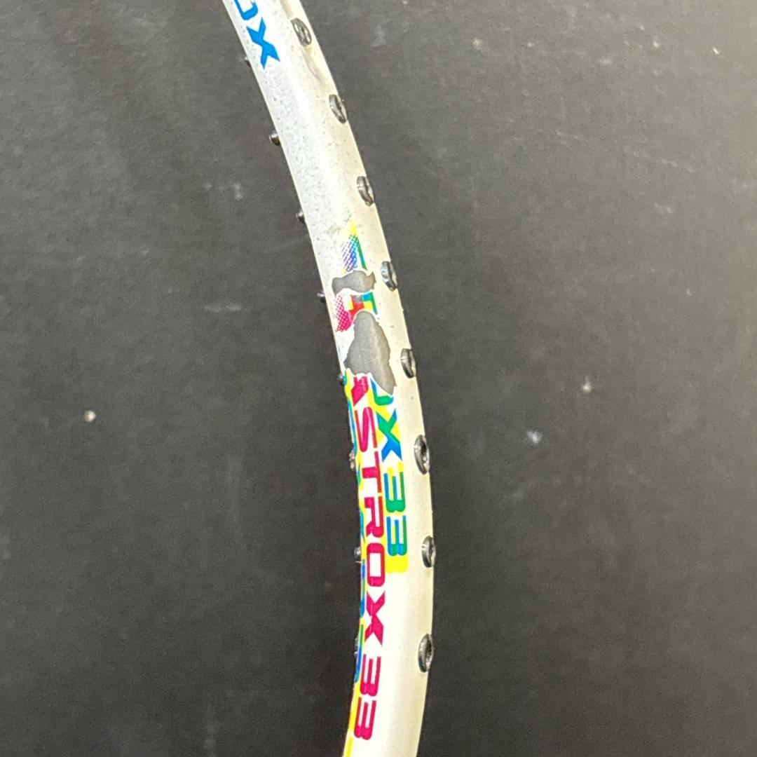 YONEX　ヨネックス　ASTROX　33　バトミントンラケット　ガット無し