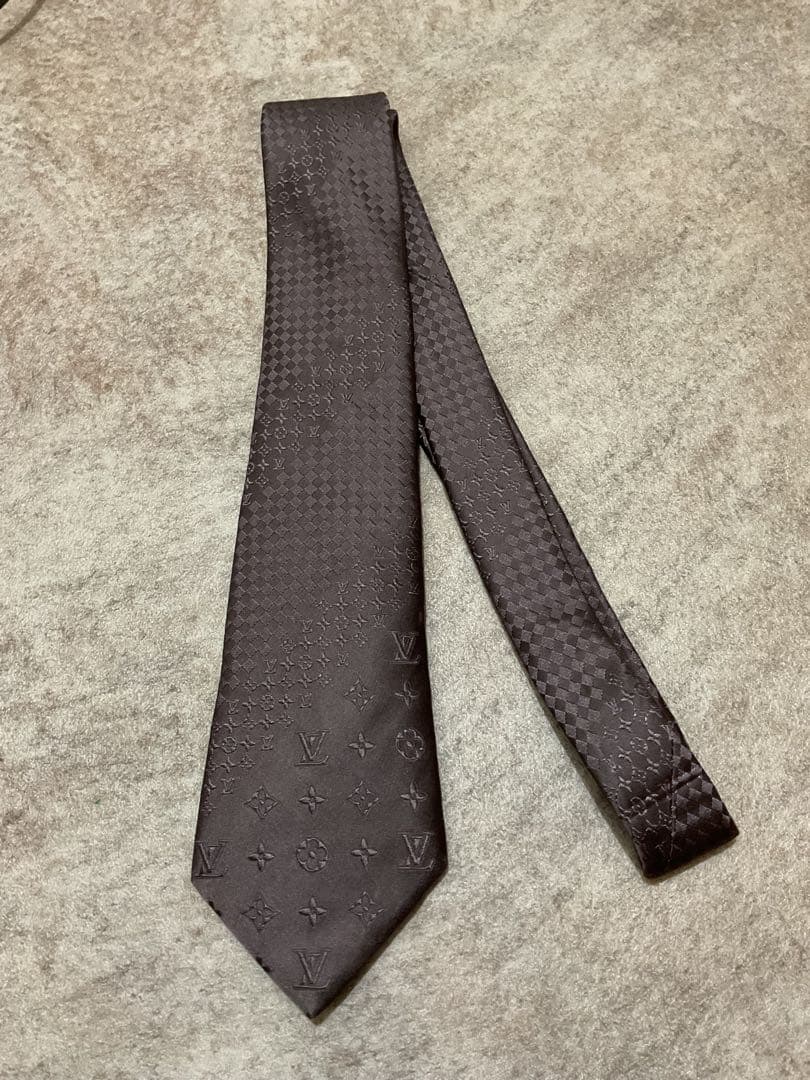 【美品】ルイヴィトン　LOUIS VUITTON ネクタイ
