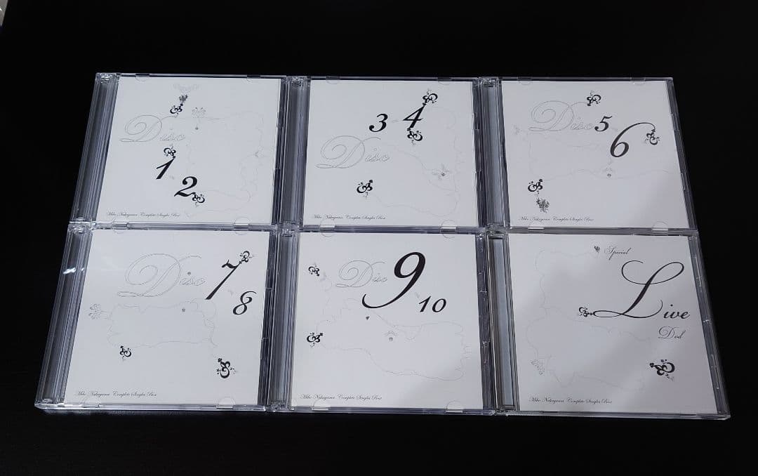 CD　中山美穂　COMPLETE SINGLES BOX ベスト　初回限定生産