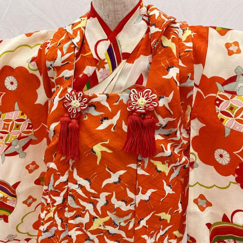 ◎509ag7◎七五三 三歳 女の子 アンティーク着物&被布 レトロ 濃朱色◎